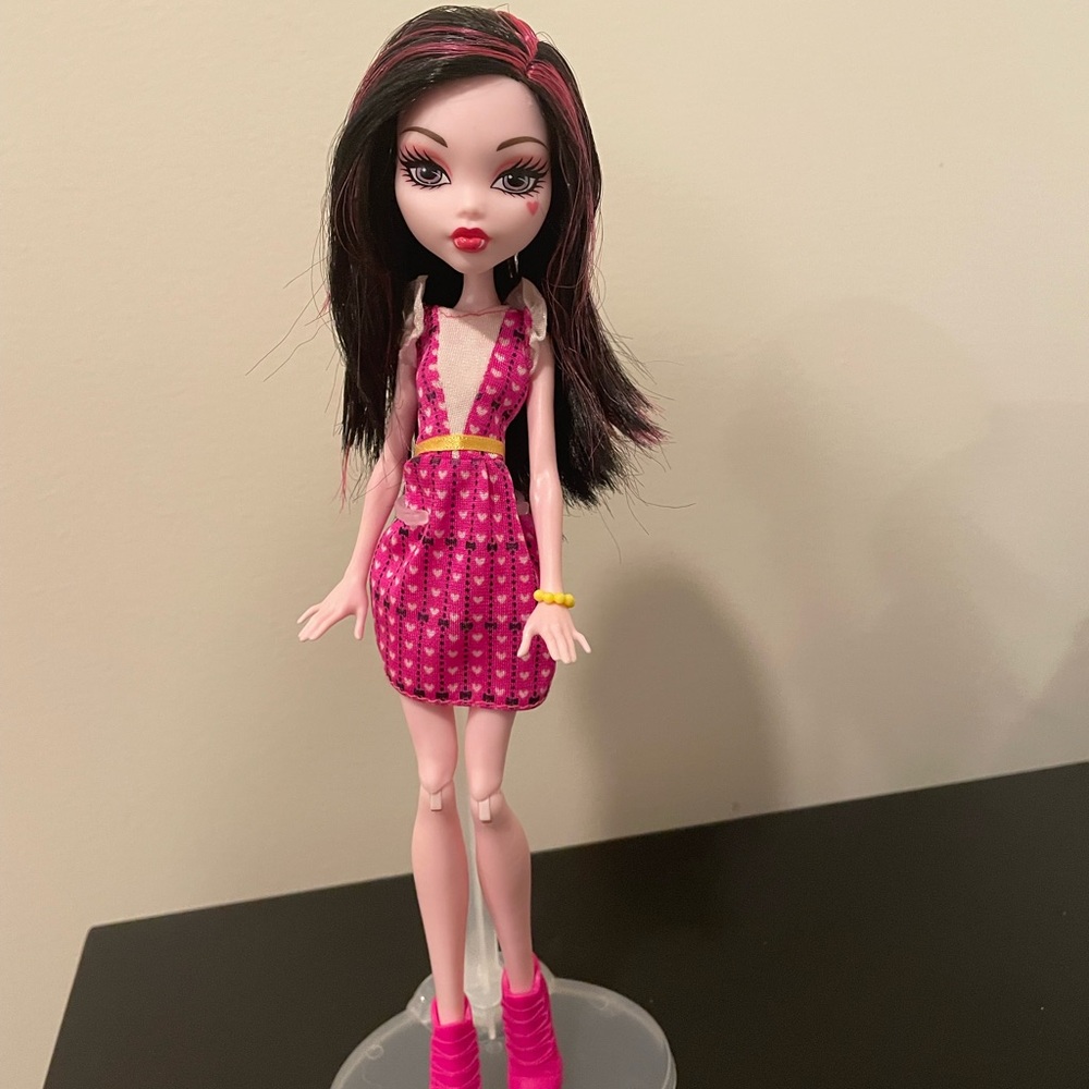 Monster High Doll Draculaura gen 2 complete doll